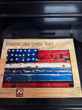 Tempered Glass Cutting Board with American Flag Design 250 Celebration